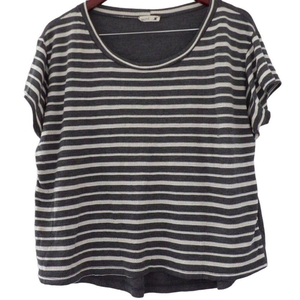 MINE Top Womens Medium Loose Fit Stripe Gray Short Sleeve Relaxed Fit